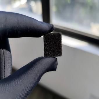 Carbon foam